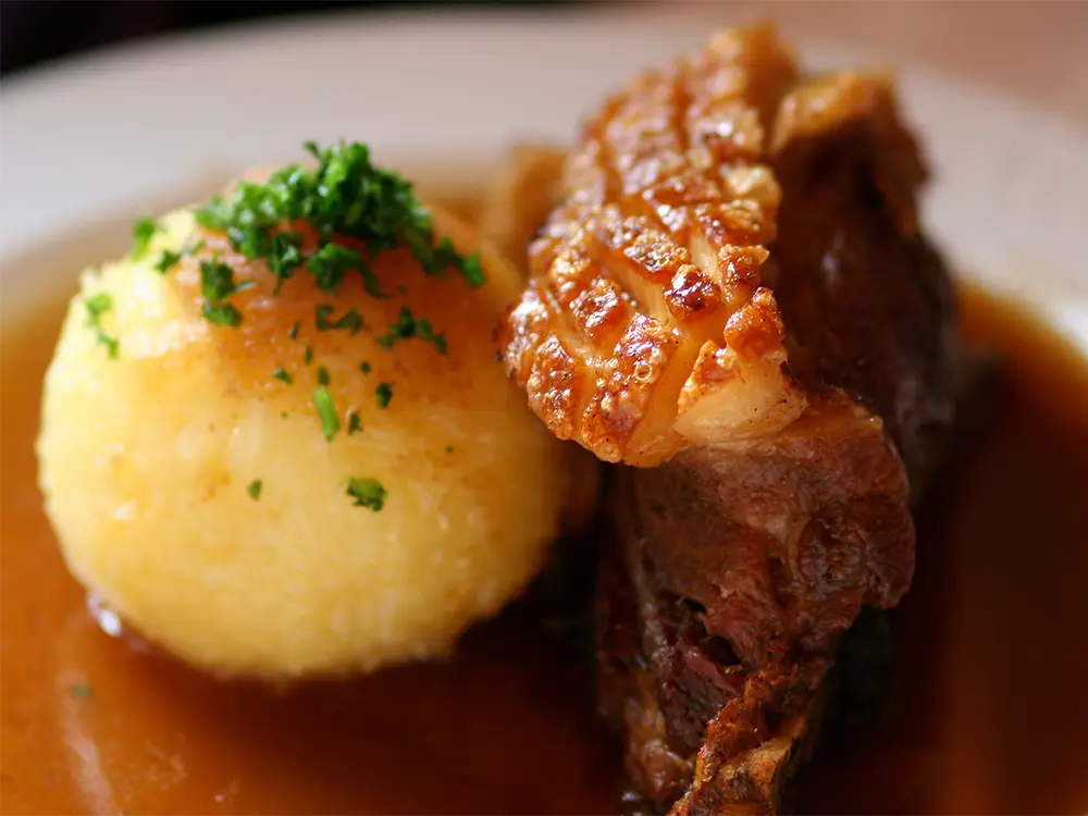Wallis Restaurant